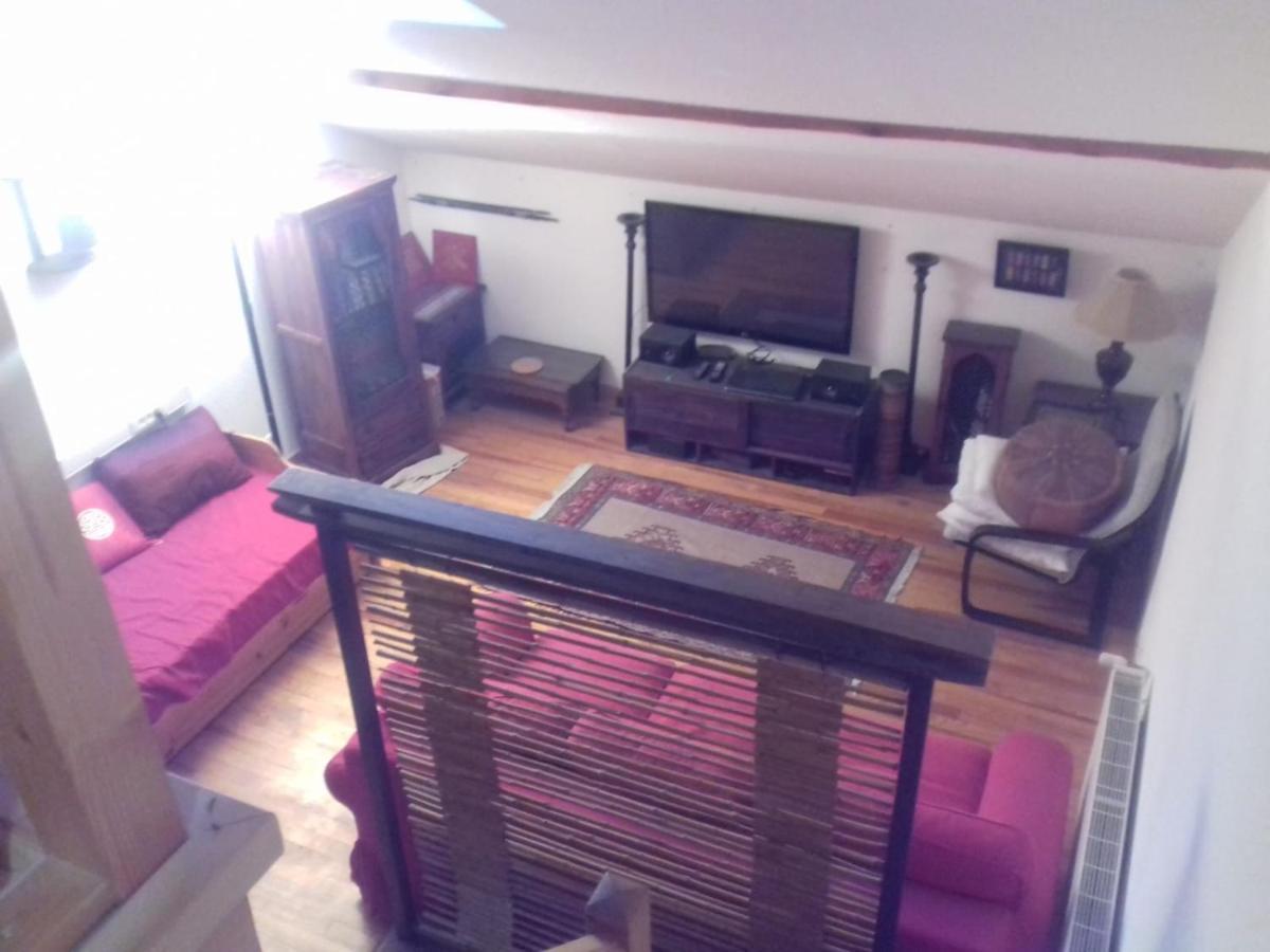 Appartement En Loft 50M2 Dans Maison Avec Chambre En Mezzanine Et Canapes Lits Dans Salon Сен-П'єрр-де-Шартрез Екстер'єр фото
